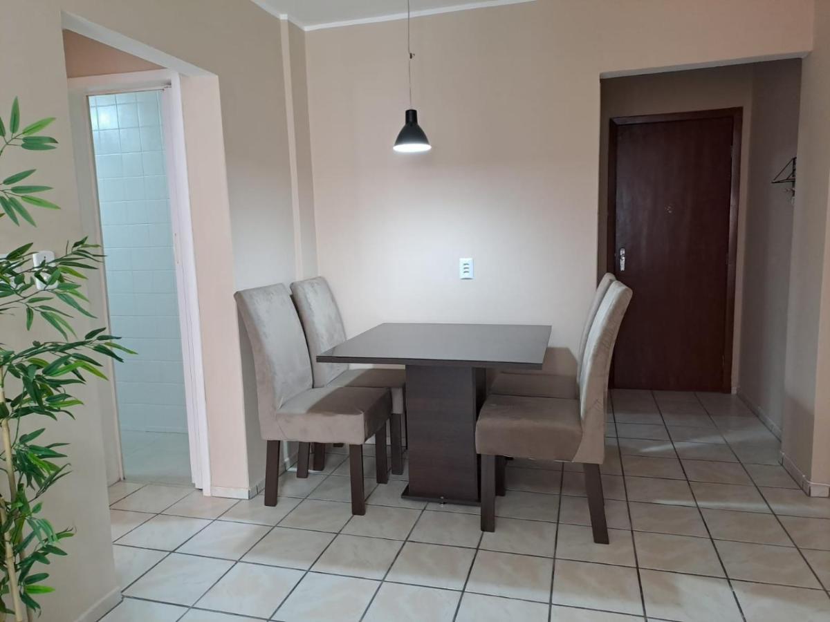 1 A 200mts Da Central, Garagem, Wi-fi 160 Mbps, Pet-friendly * Balneario Camboriu