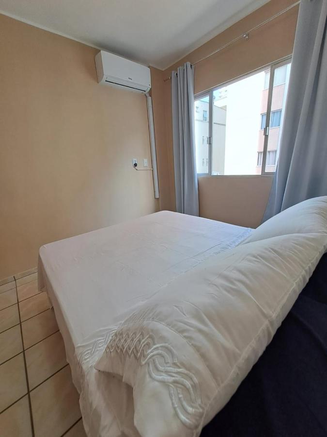 1 A 200mts Da Central, Garagem, Wi-fi 160 Mbps, Pet-friendly *