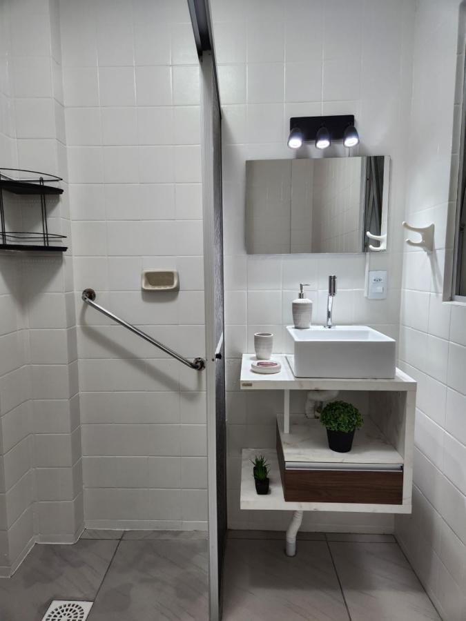 Apartment 1 A 200mts Da Central, Garagem, Wi-fi 160 Mbps, Pet-friendly